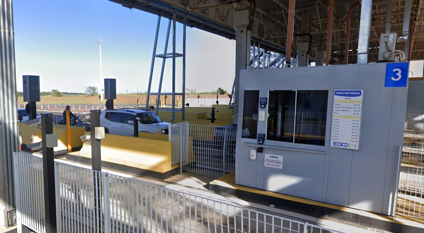  Ipem realiza verificação de radar na praça de pedágio na rodovia SP 294, em Garça, hoje 